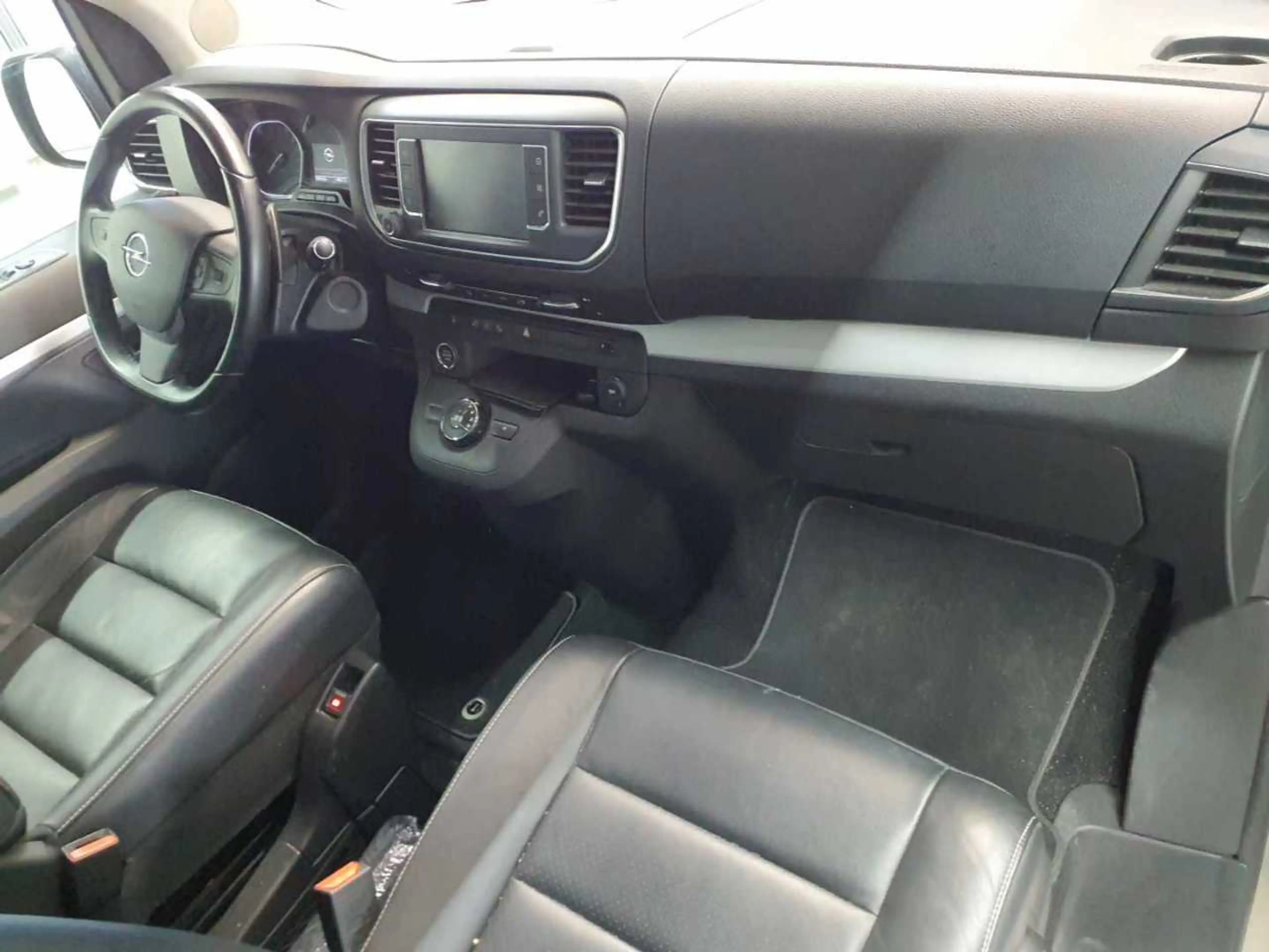 Opel Zafira Zafira Life 2.0D Aut. Leder StHz NAV AHK — photo 9