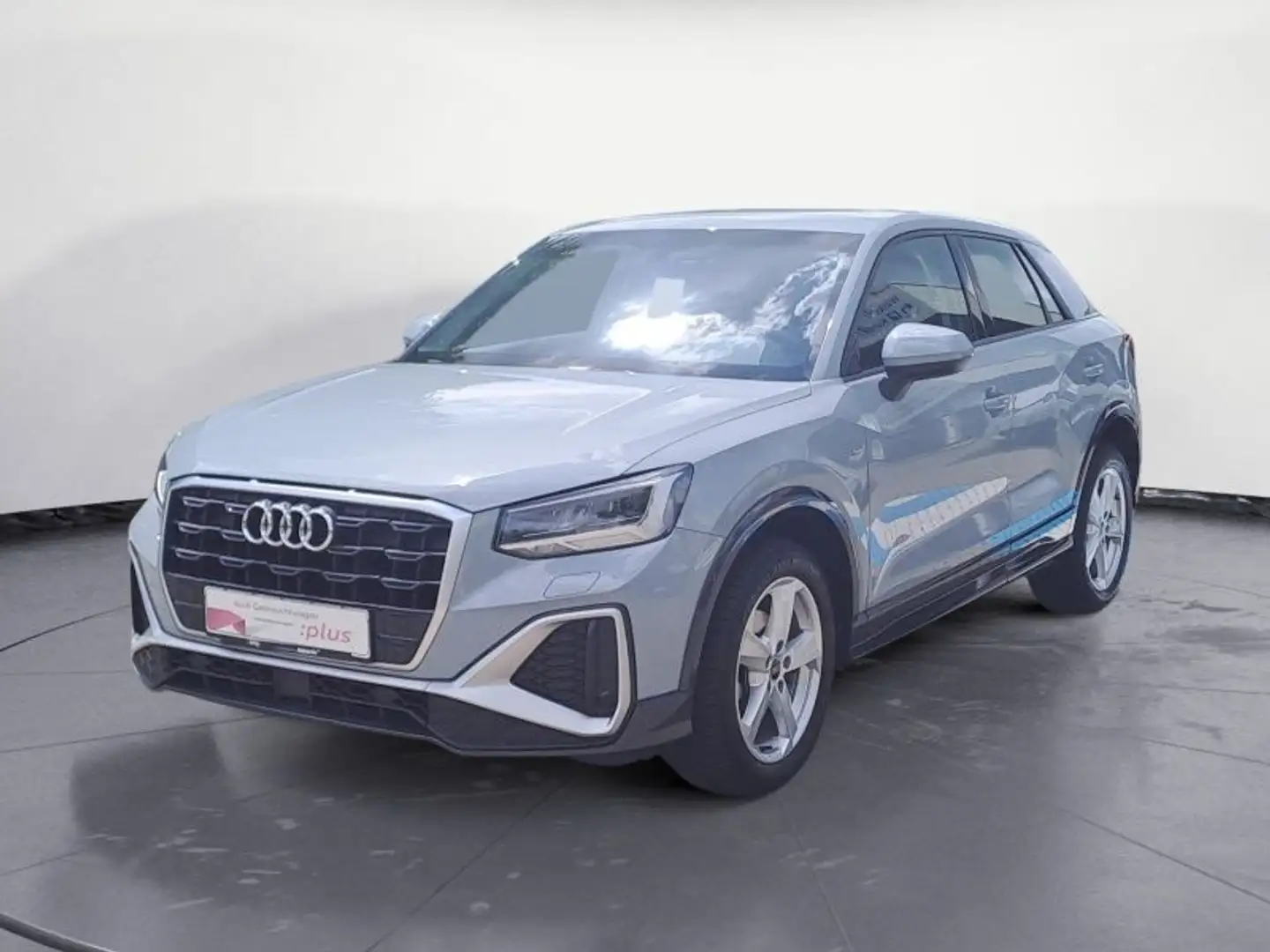 Audi Q2 35 TFSI S line Grau - 2