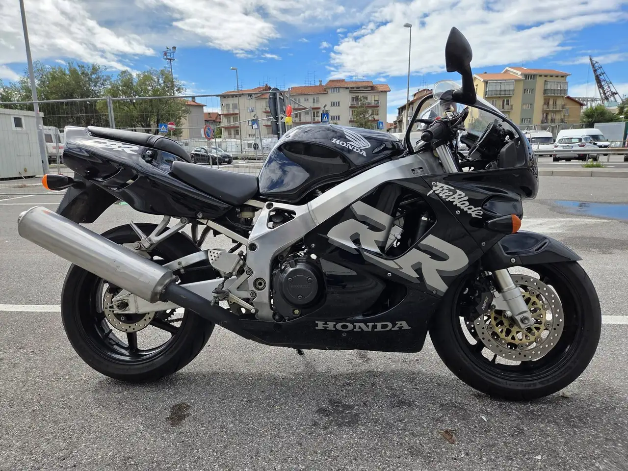 Honda CBR 900