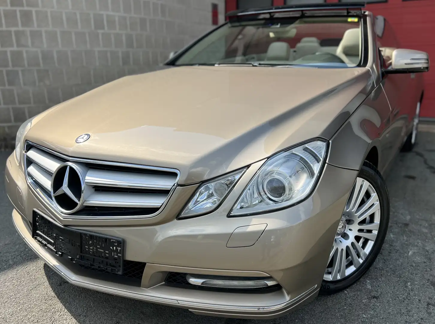 Mercedes-Benz E 220 CABRIOLET CDI BE Avantgarde + NAVI + CUIR Bronze - 1