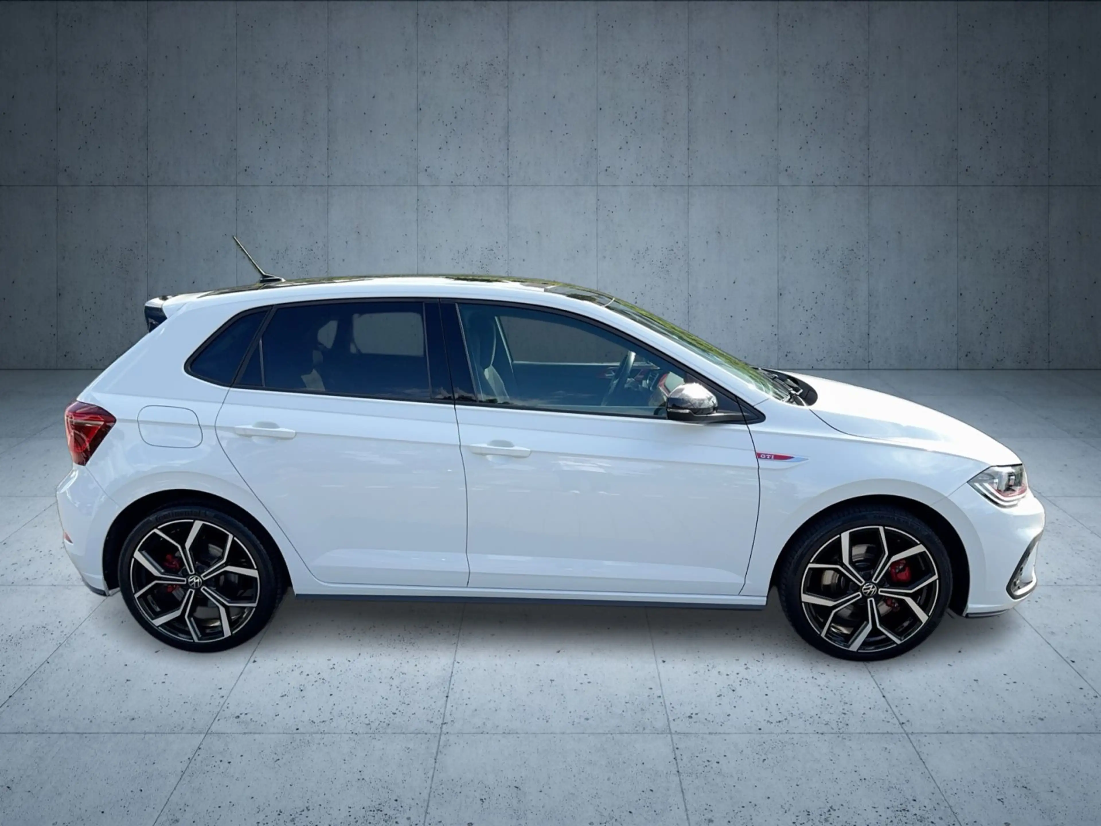 Volkswagen Polo GTI DSG AppCon/beats/18"/Matrix/SportSelect — photo 6