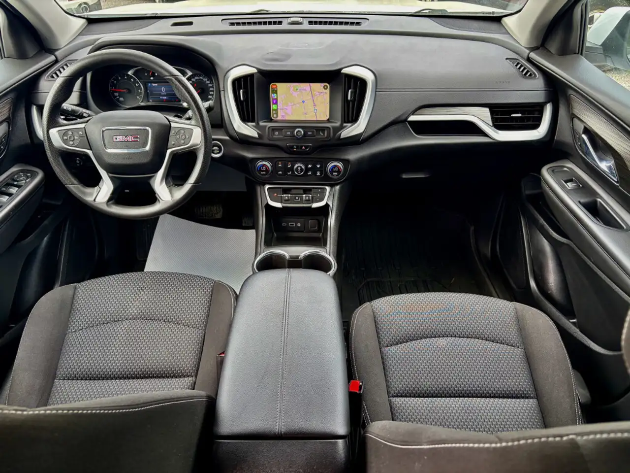 GMC Terrain снимка GMC Terrain
