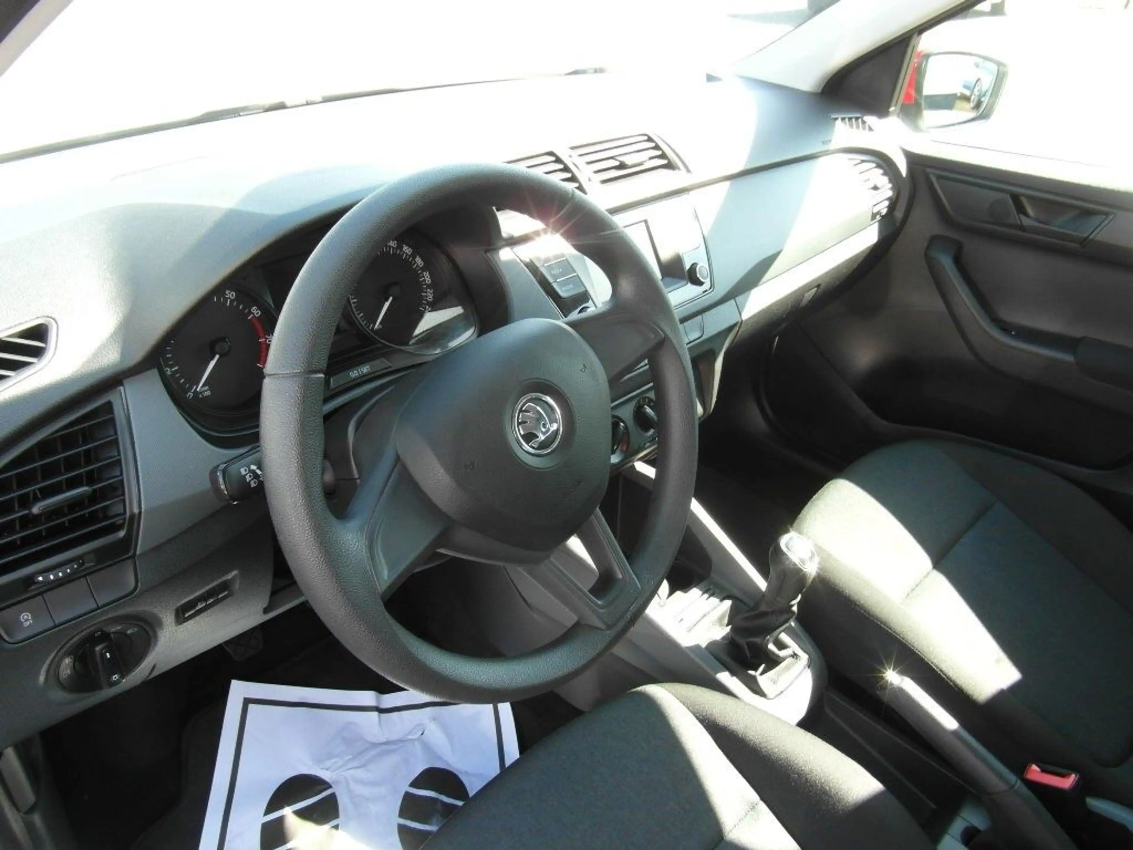 Skoda Fabia 1.2l TSI 66kW Cool Ed, Alu,PDC,FSp,NSW — photo 13