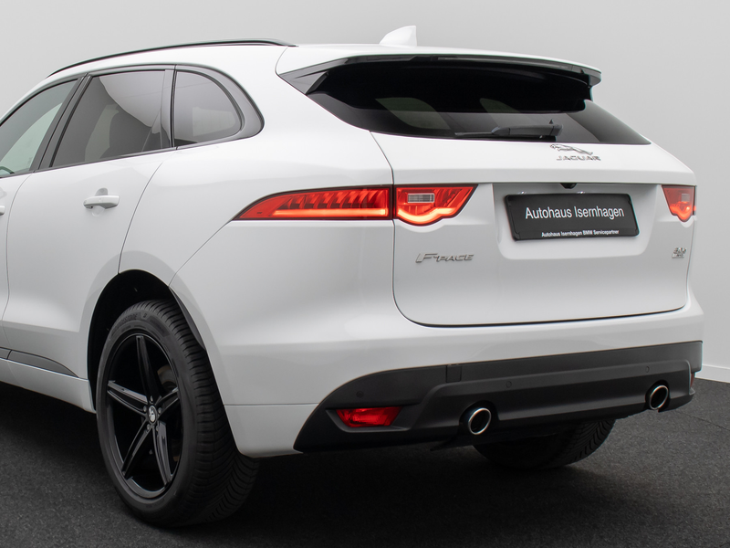 Jaguar F-Pace 30d R-Sport Kamera DigitDisp Meridian 20 — photo 15