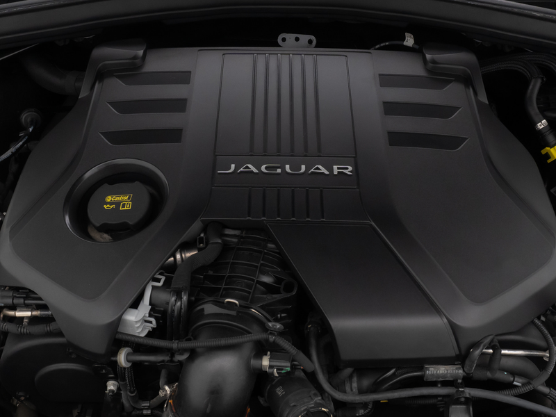 Jaguar F-Pace 30d R-Sport Kamera DigitDisp Meridian 20 — photo 14