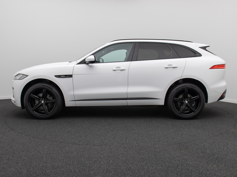 Jaguar F-Pace 30d R-Sport Kamera DigitDisp Meridian 20 — photo 11