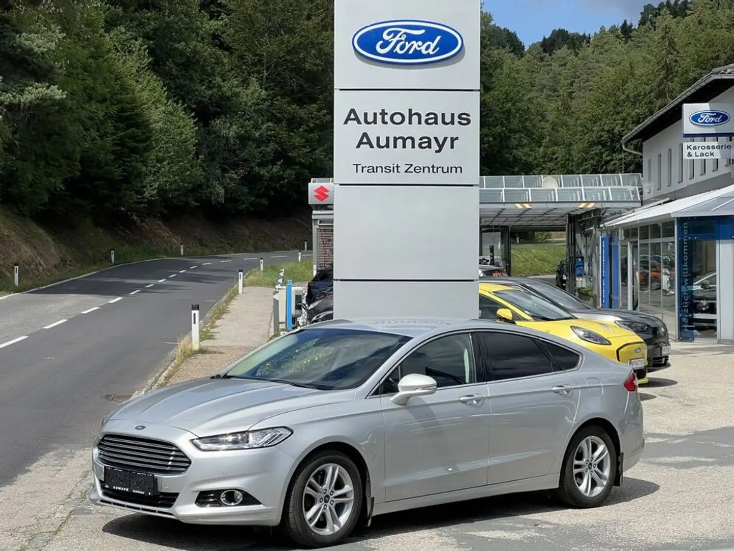 Ford Mondeo Titanium Automatik Silber - 1