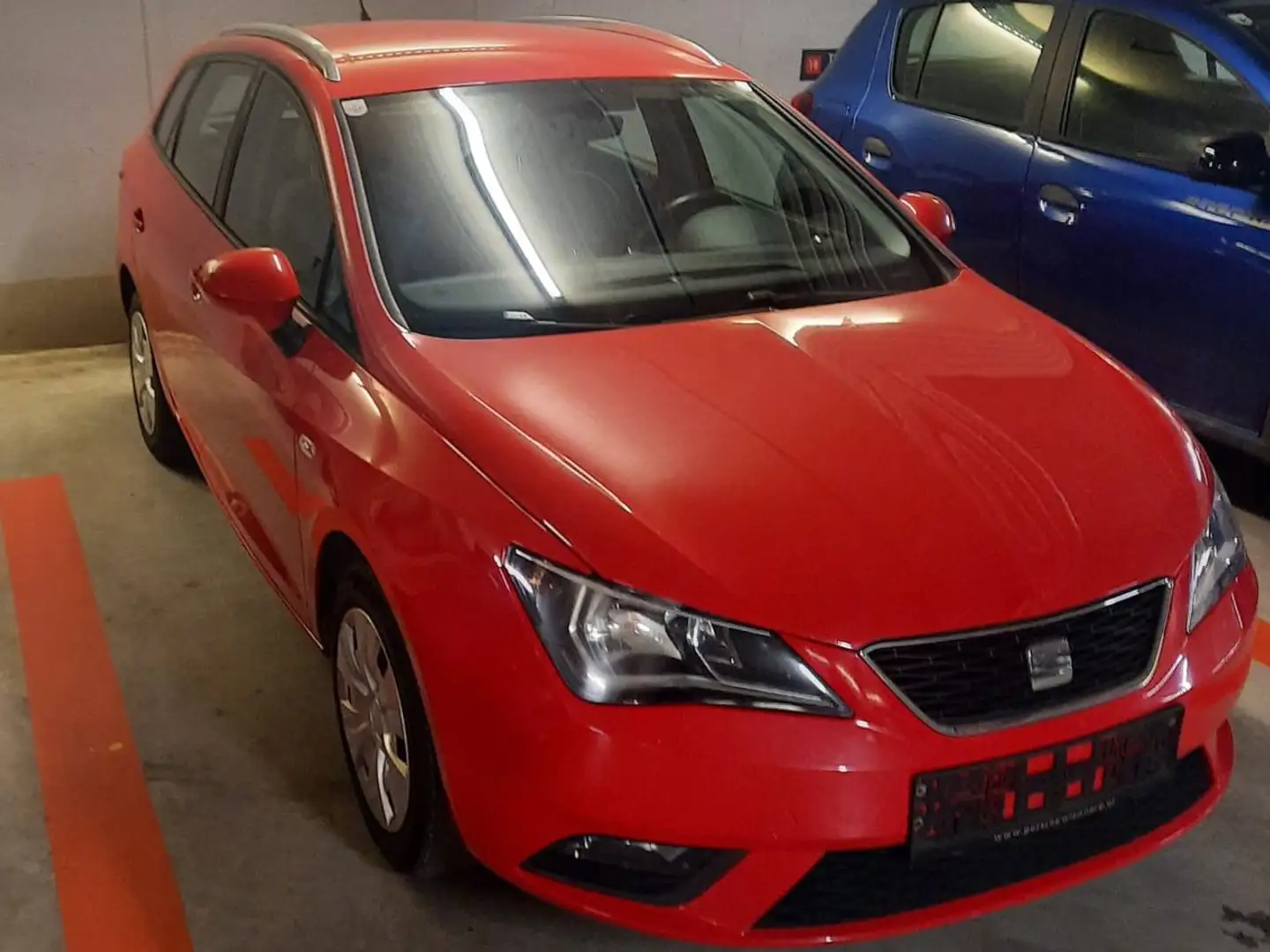 SEAT Ibiza Ibiza ST Style 1,4 TDI CR Start-Stopp Style Rot - 1