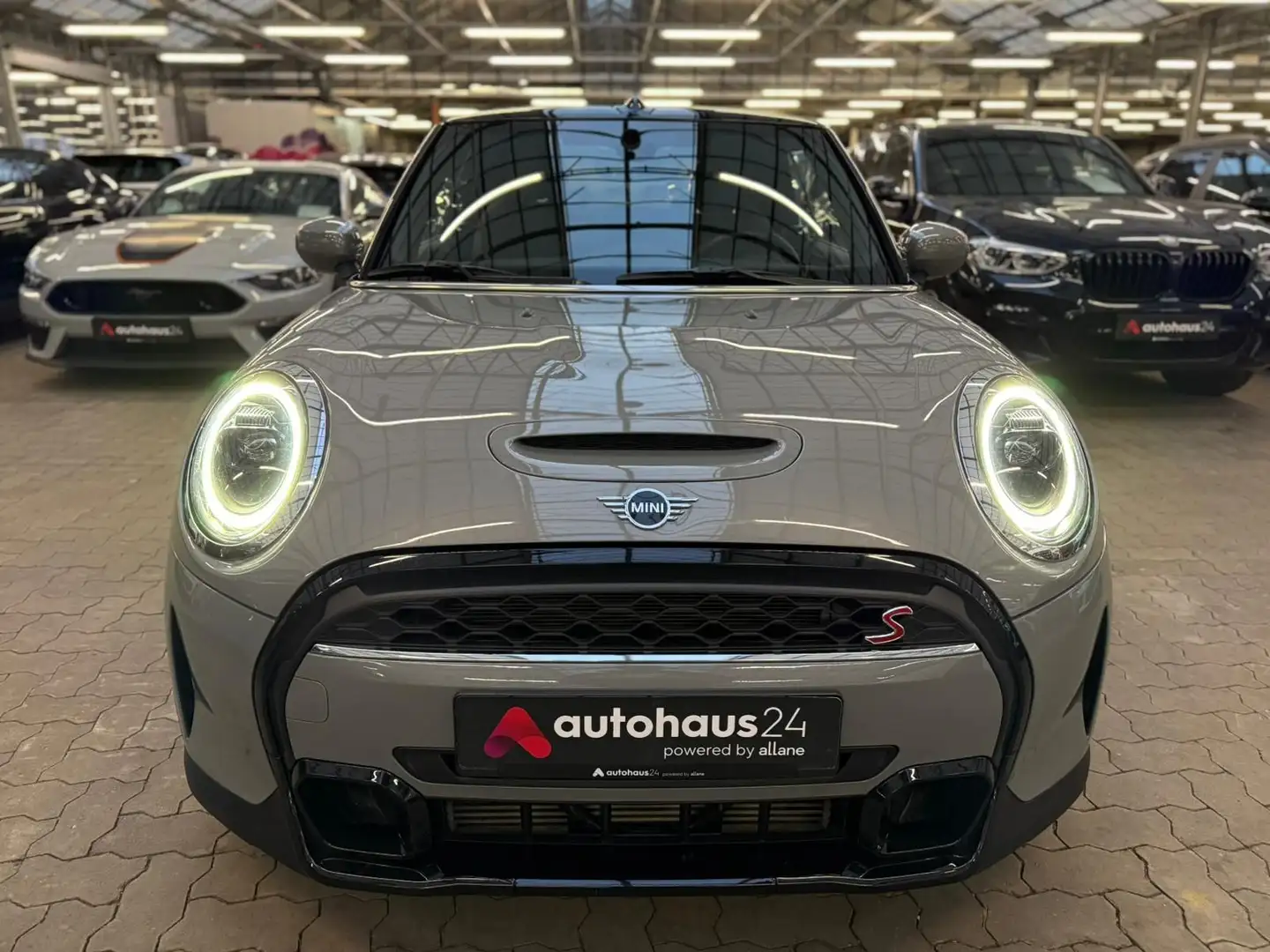 MINI Cooper S Cabrio Cabrio Cooper S  Classic Trim|LED|Sitzhzg Grau - 2