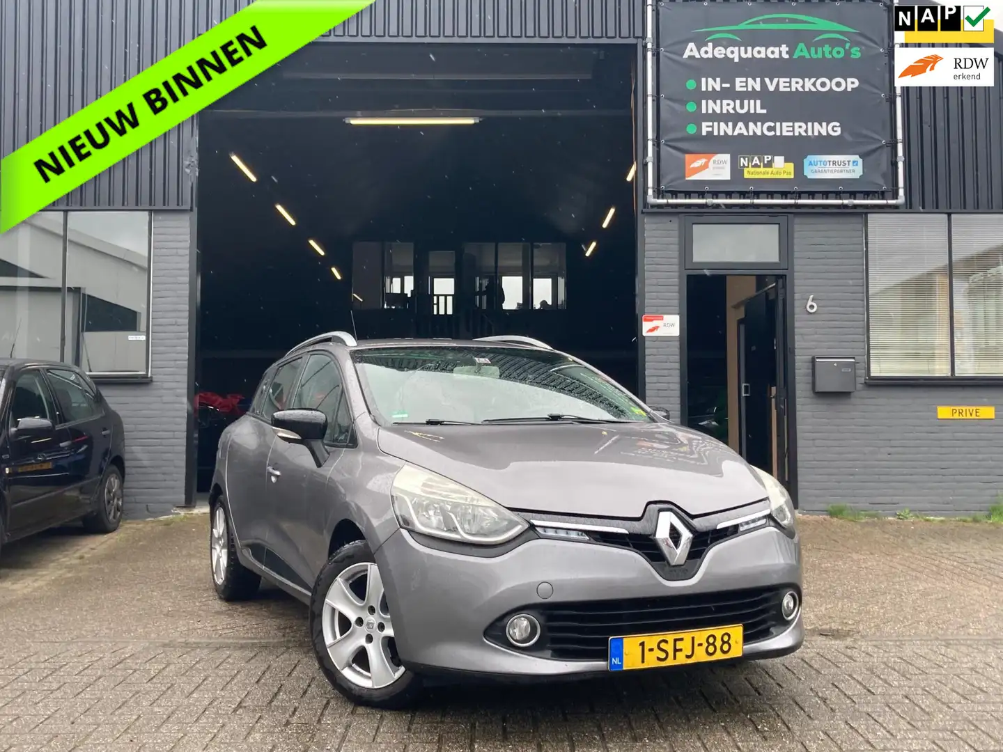 Renault Clio Estate 0.9 TCe Expression|Airco|Cruise Control Gris - 1