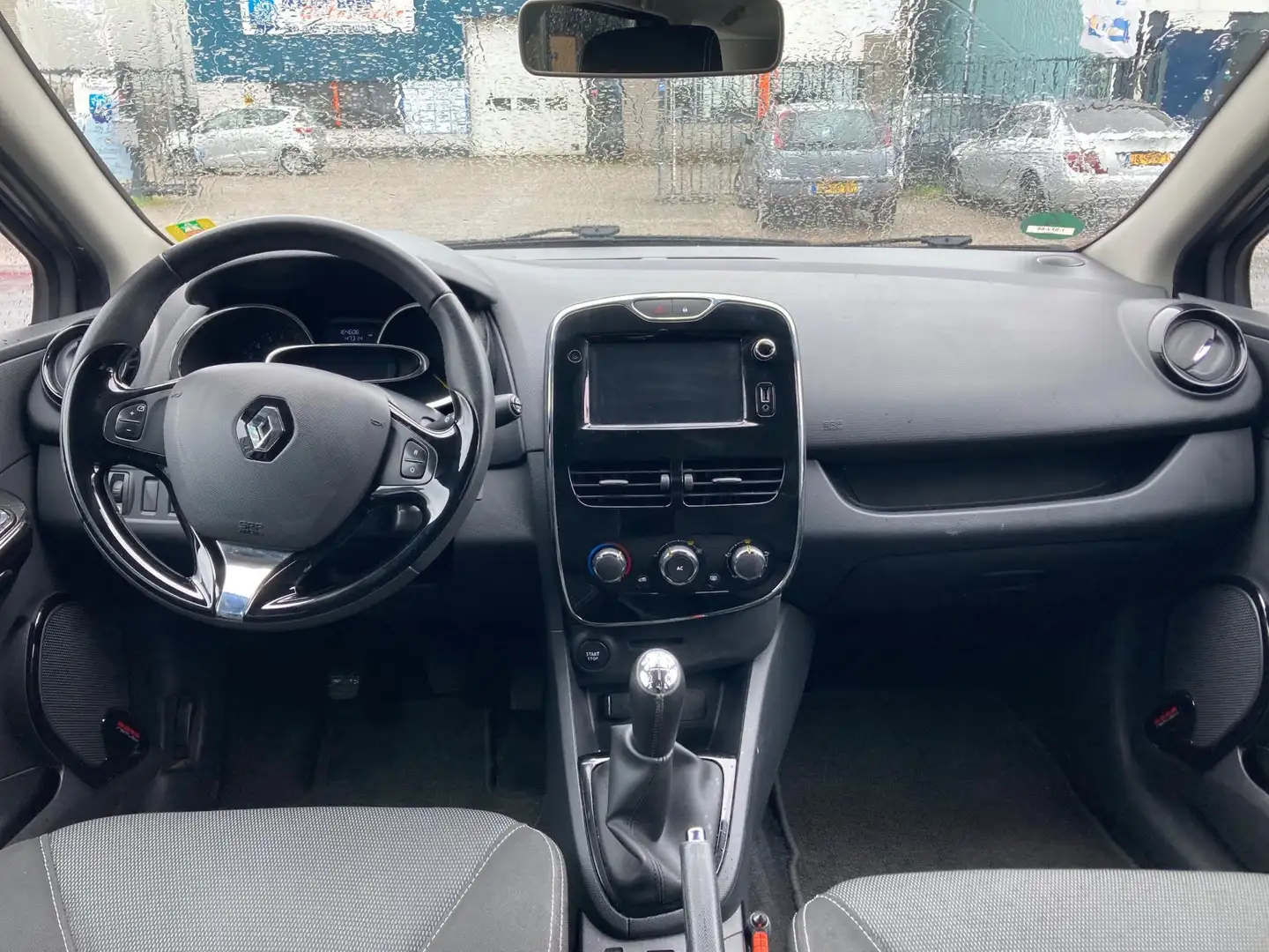 Renault Clio Estate 0.9 TCe Expression|Airco|Cruise Control Grijs - 2