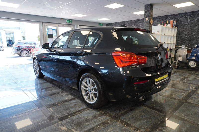 BMW 118 i Advantage/Klimaauto/1.Vorhalter/Aluräder — photo 13