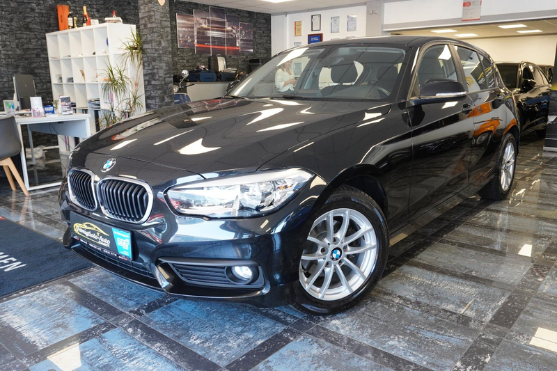 BMW 118 i Advantage/Klimaauto/1.Vorhalter/Aluräder