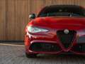 Alfa Romeo Giulia 2.0T 280pk Veloce AWD | Pano-dak | 19 inch | Harma Rot - thumbnail 16