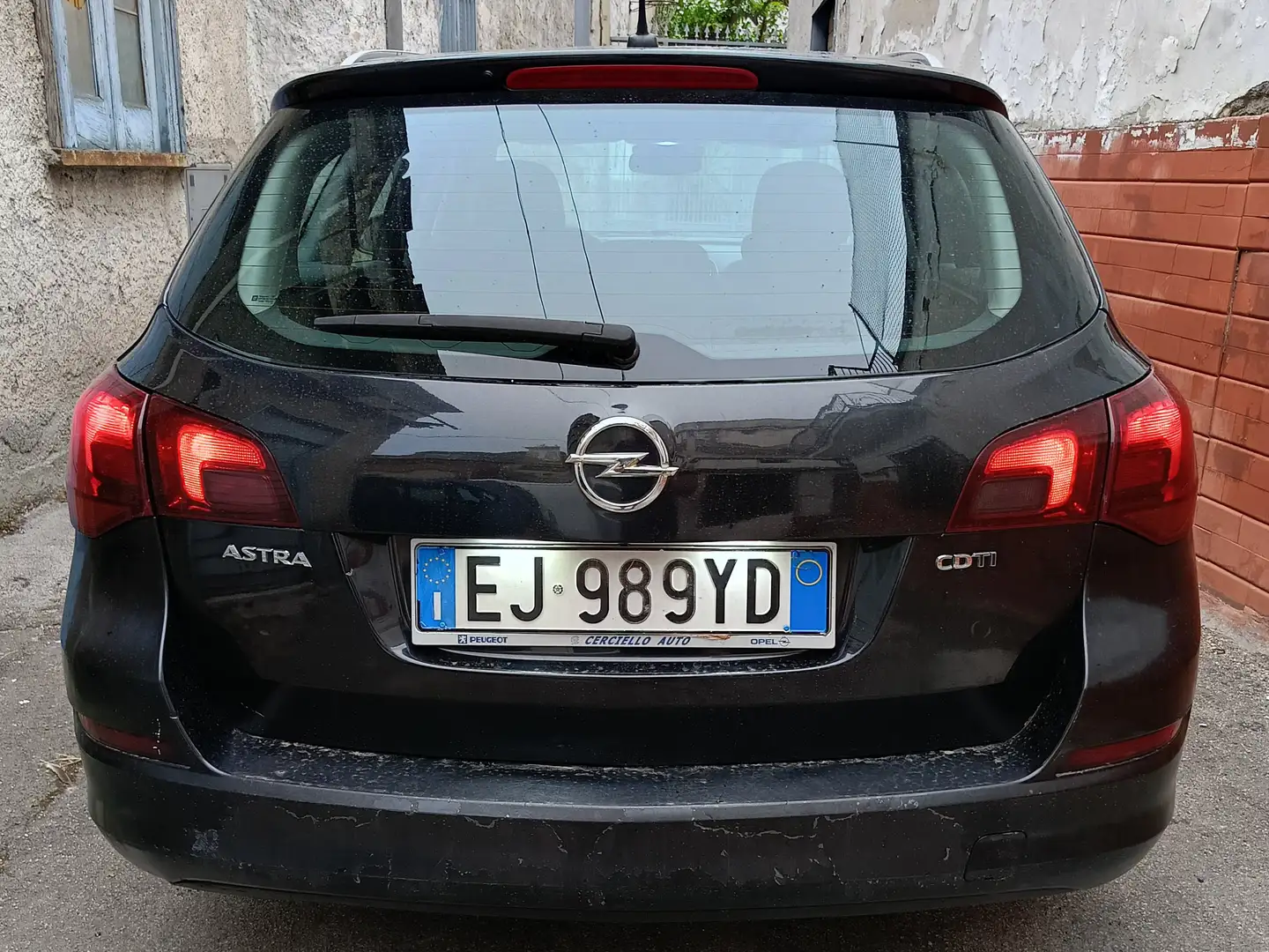 Opel Astra Sport tourer 1.7 cw 125 Nero - 2
