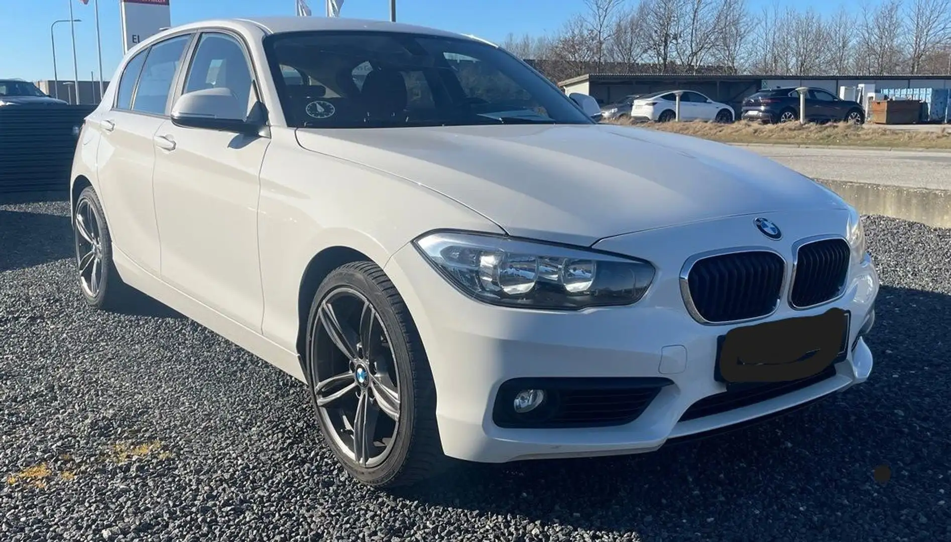 BMW 118 118iA Edition-99.000 km-2017- zeer goede staat!!! Wit - 1
