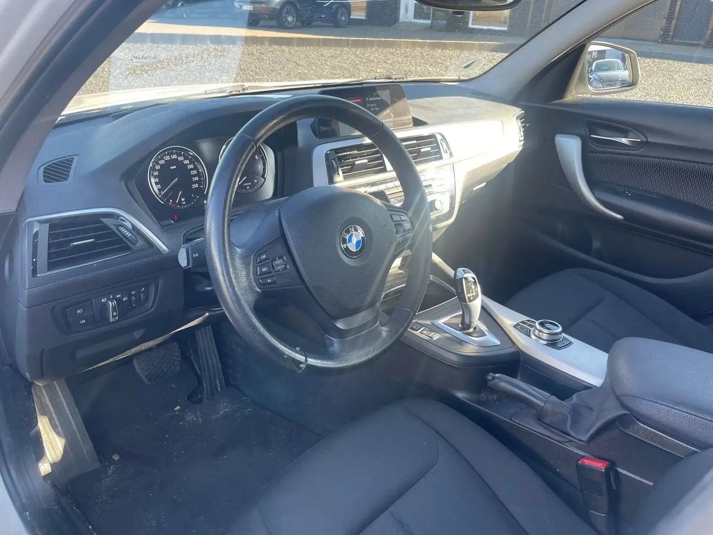 BMW 118 118iA Edition-99.000 km-2017- zeer goede staat!!! Wit - 2