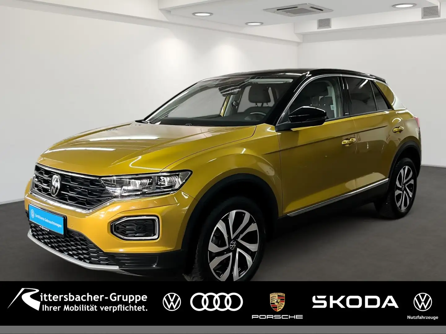 Volkswagen T-Roc 1.5 TSI Comfortline Active DSG Gelb - 1