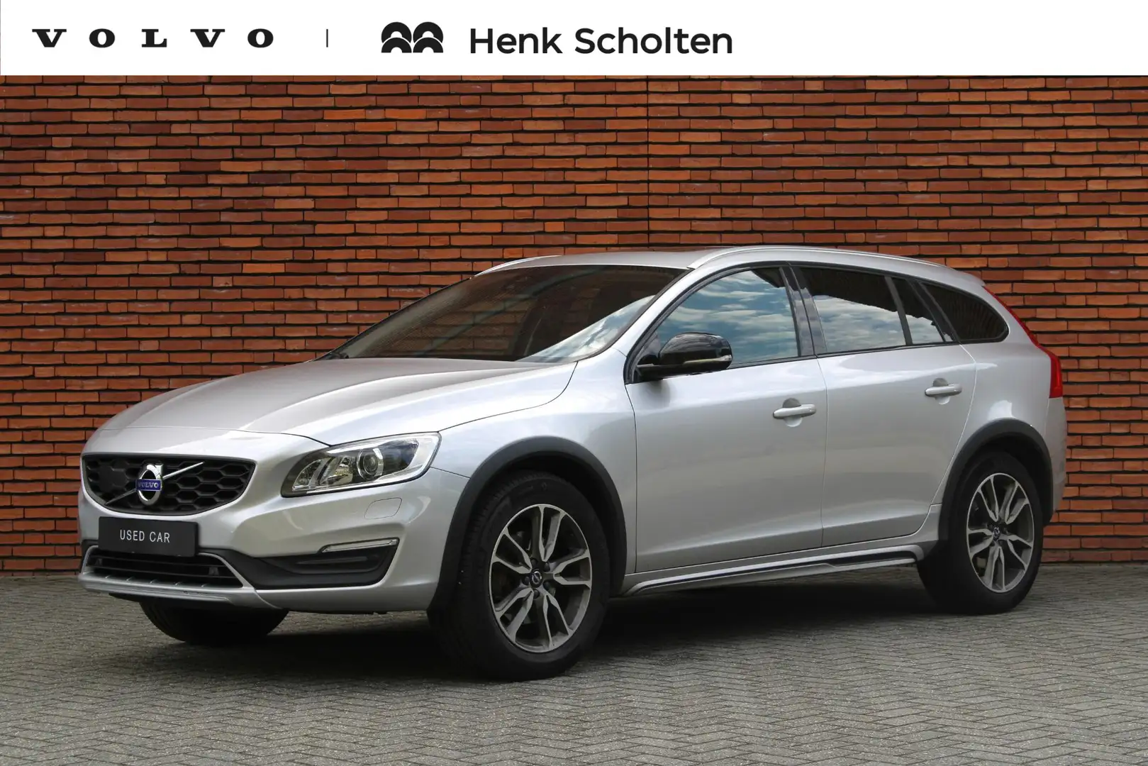 Volvo V60 Cross Country T5 Automaat Polar+ Luxury | Afneembare Trekhaak | Gris - 1