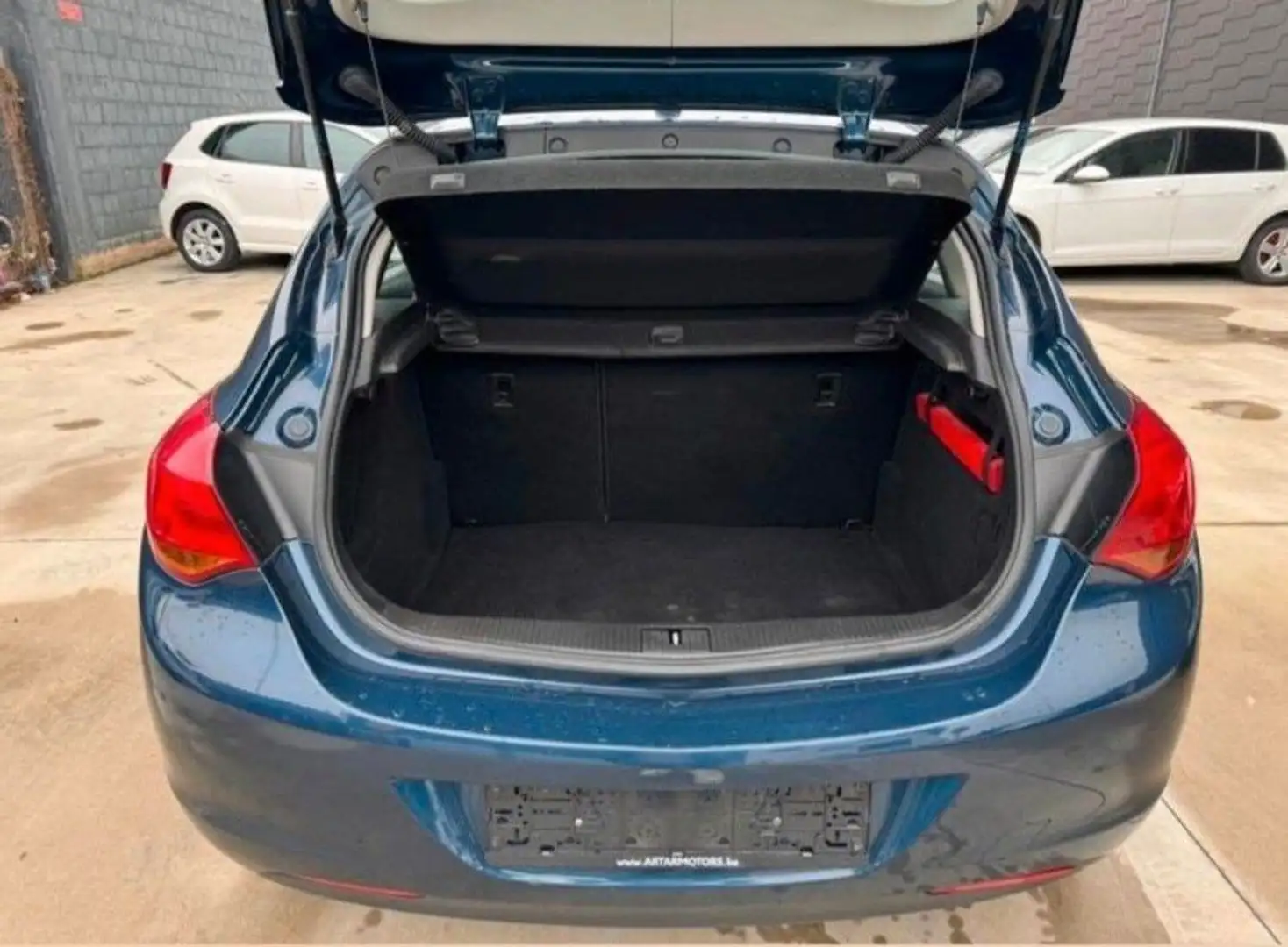 Opel Astra 1.4 ecoFLEX Edition - 2