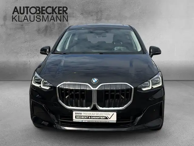 BMW 2 Series view 5