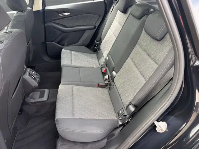 BMW 2 Series view 13