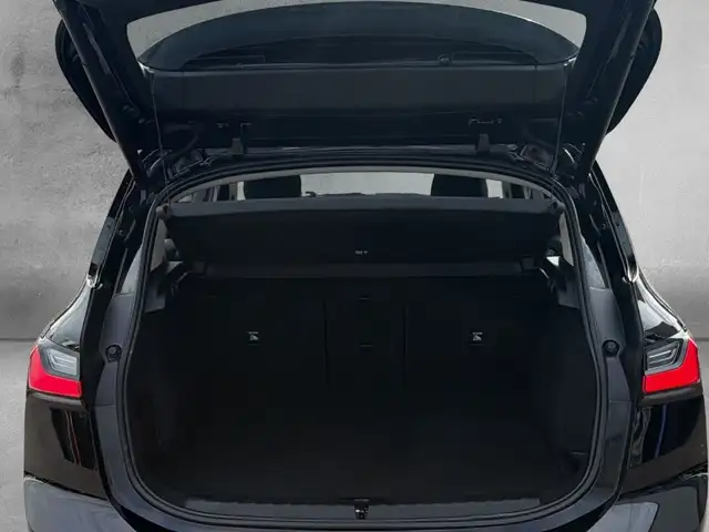 BMW 2 Series view 15