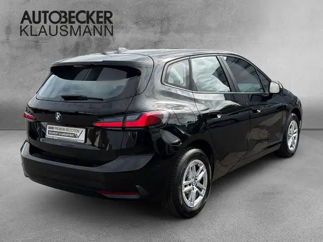 BMW 2 Series view 2