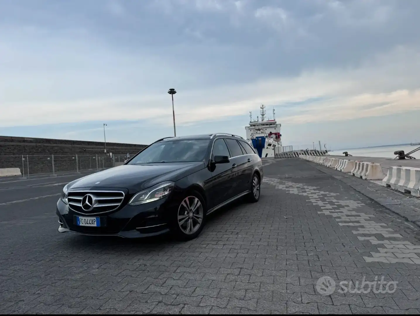 Mercedes-Benz E 220 E SW 220 cdi Premium Nero - 2