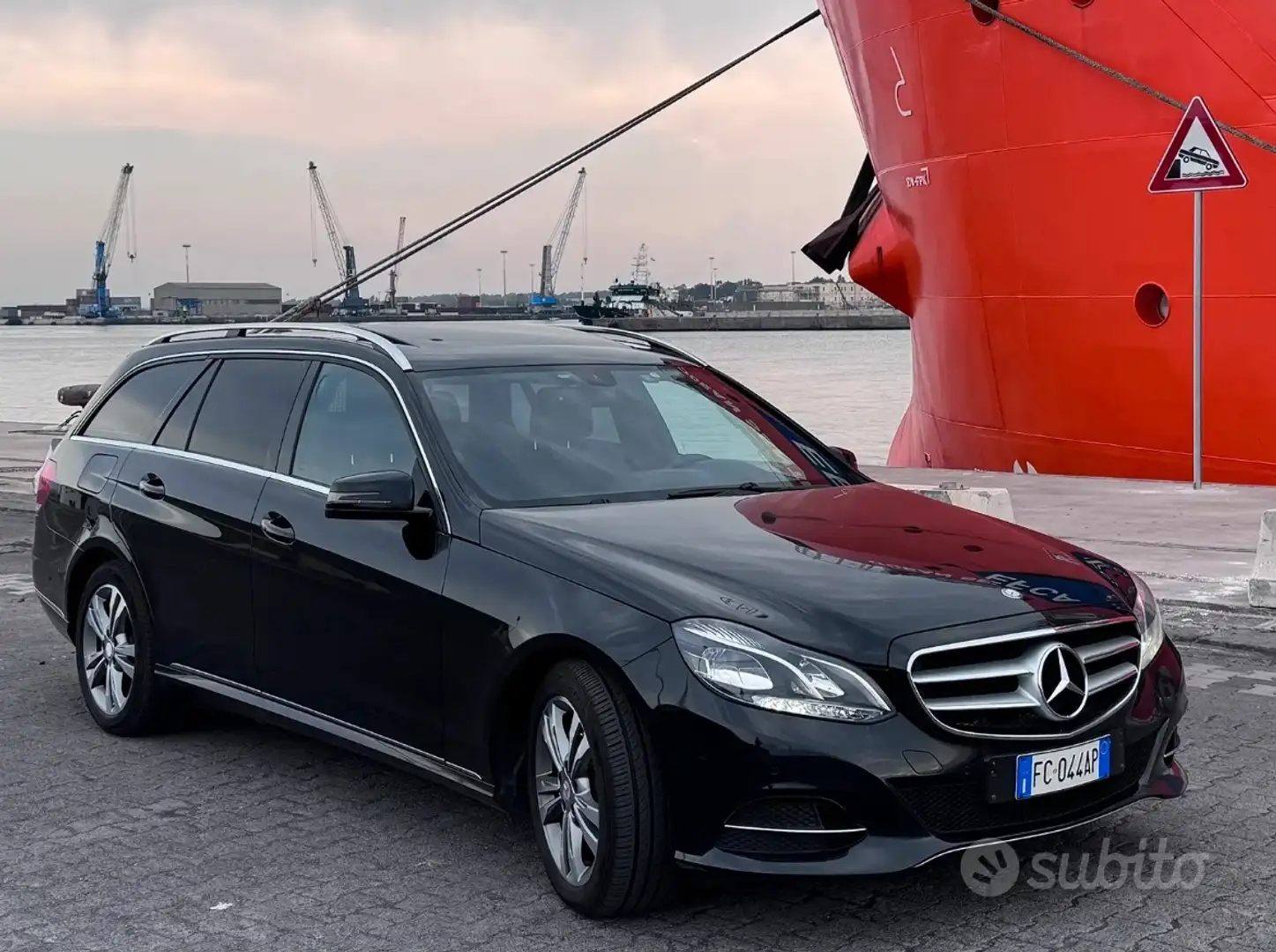 Mercedes-Benz E 220 E SW 220 cdi Premium Nero - 1