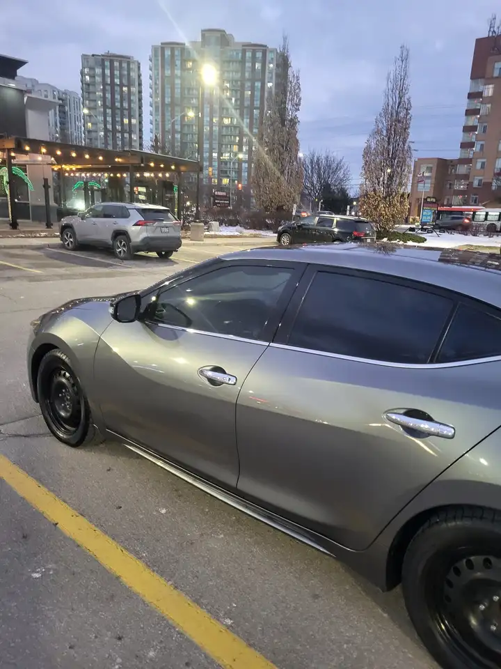 Nissan Maxima снимка Nissan Maxima