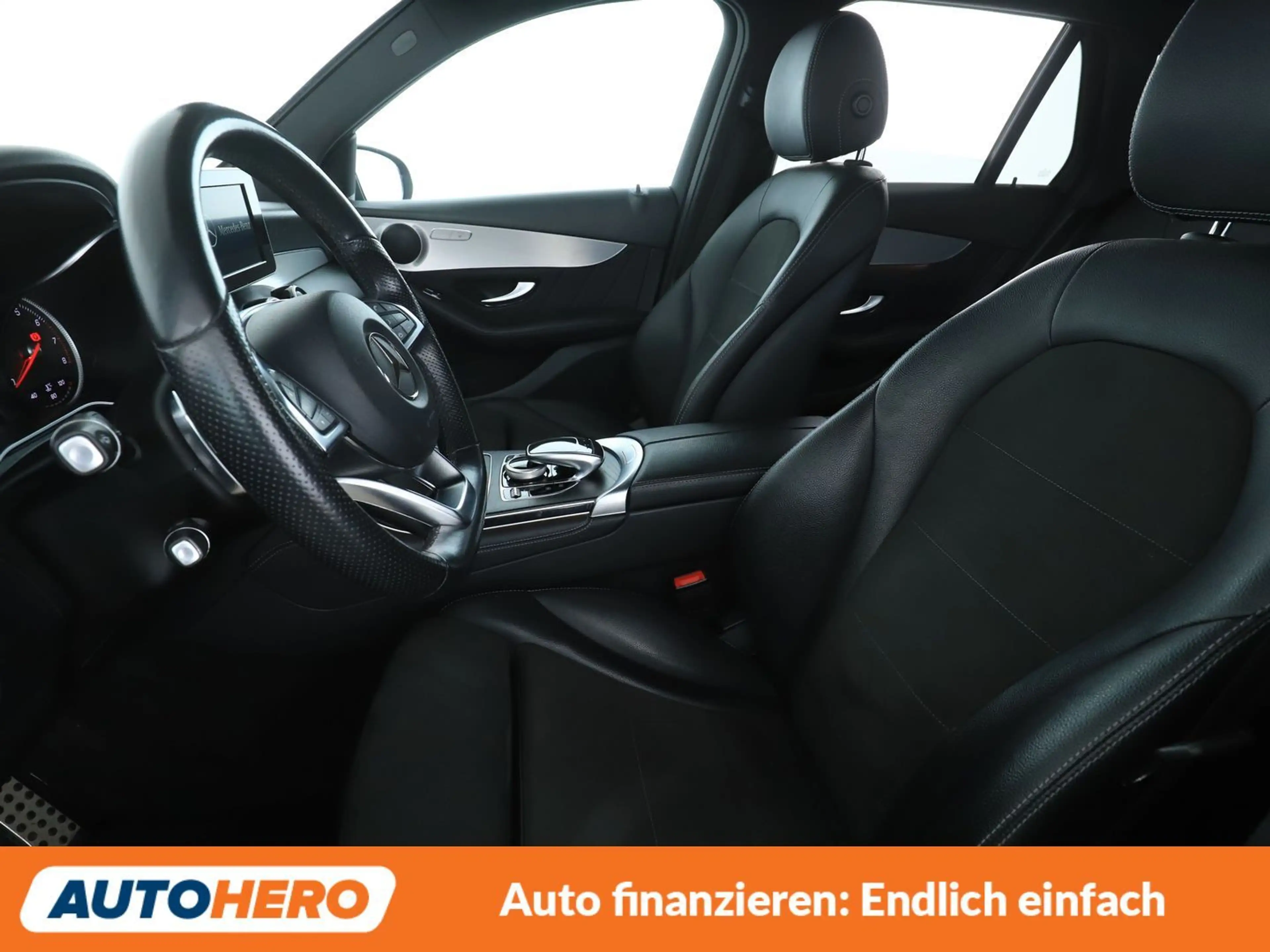 Mercedes-Benz GLC 250 4Matic AMG Line Aut.*NAVI*PDC*TEMPO* — photo 10