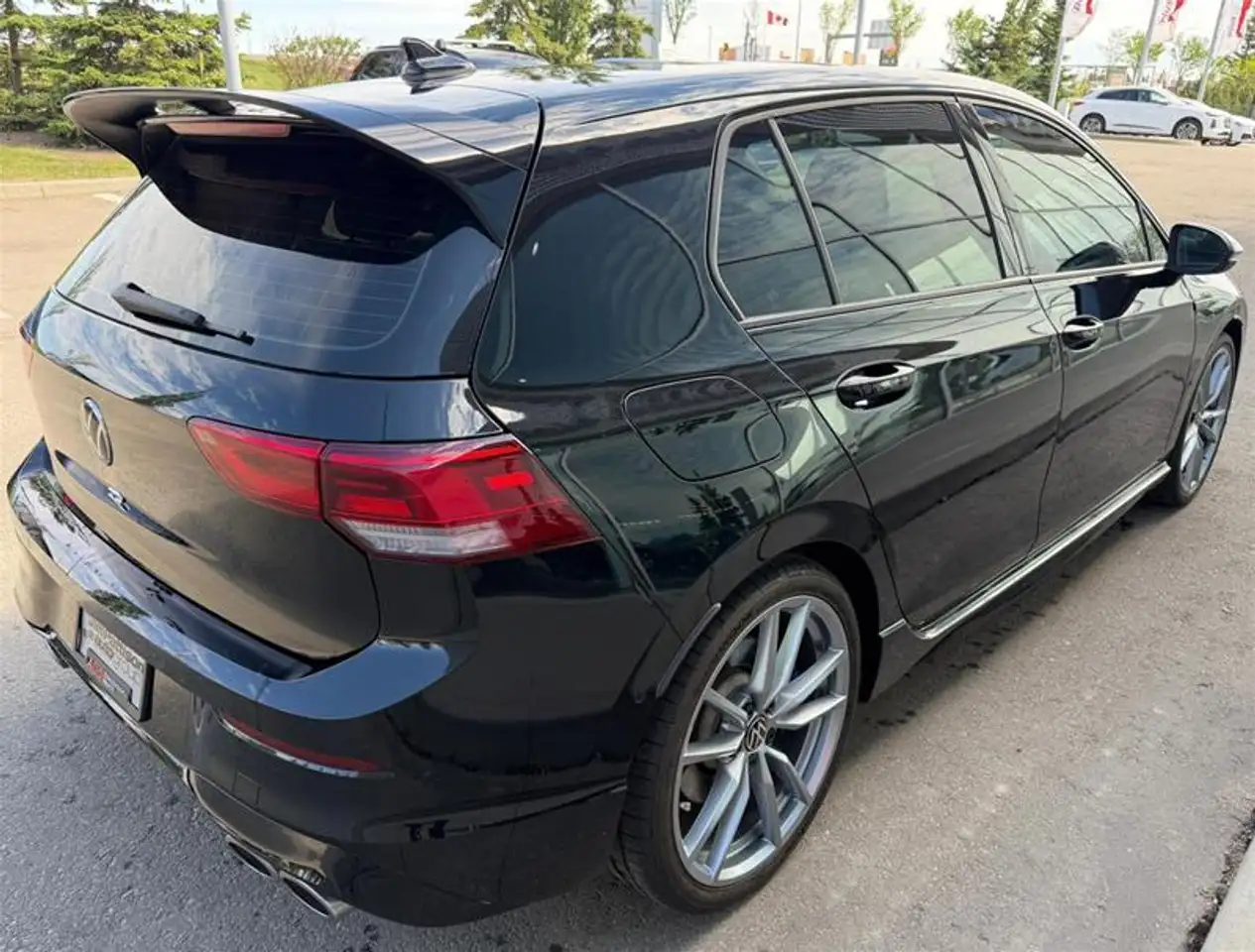 Volkswagen Golf R снимка Volkswagen Golf R