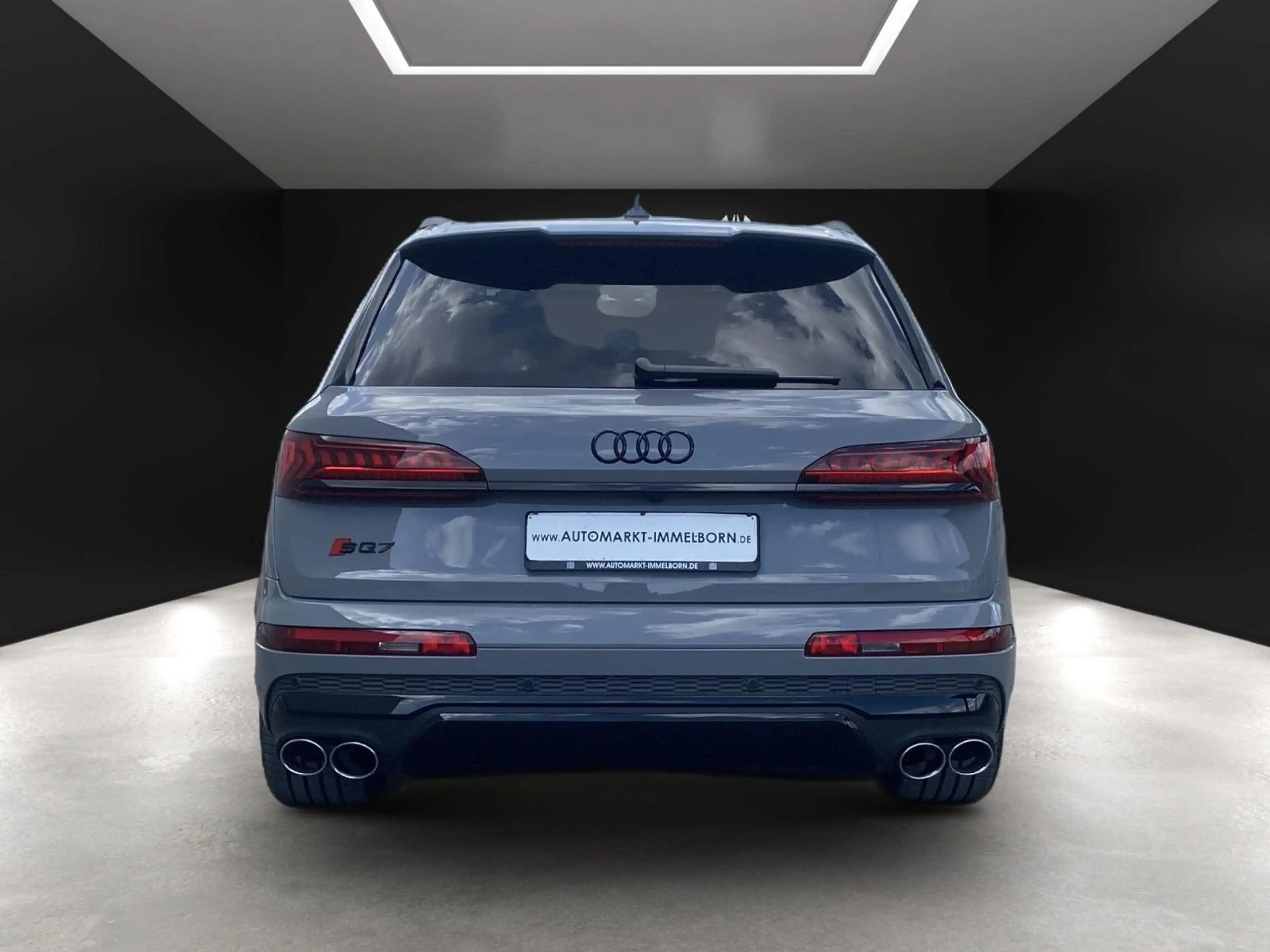 Audi SQ7 competition plus 7Sitz*Pano*Matrix*ACC*22 — photo 10