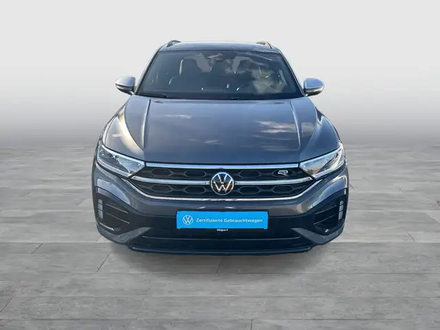 Volkswagen T-Roc view 7