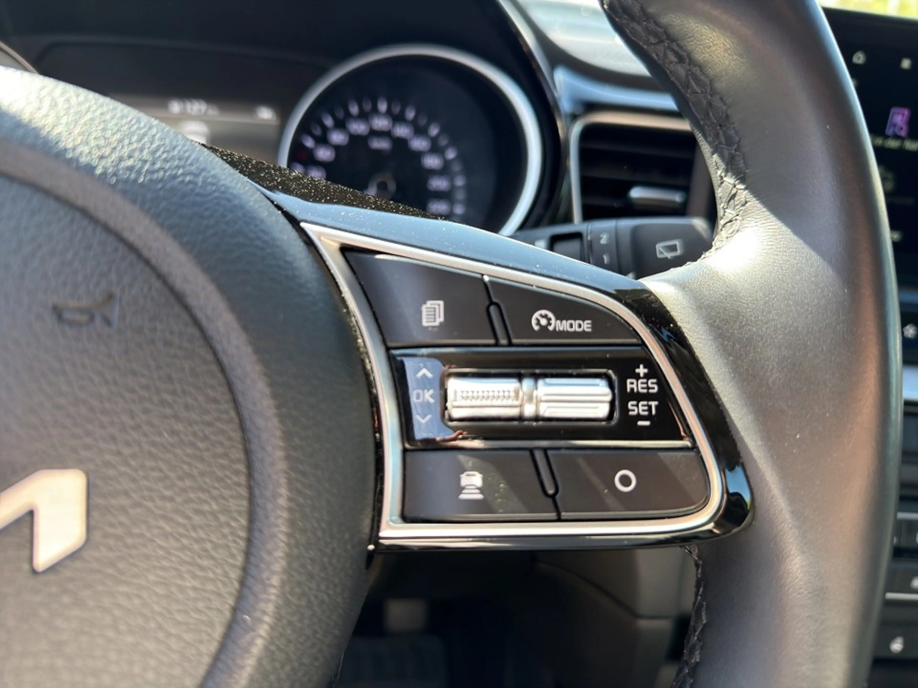 Kia XCeed 1.6 Automatik Plug-in-Hybrid Spirit — photo 11