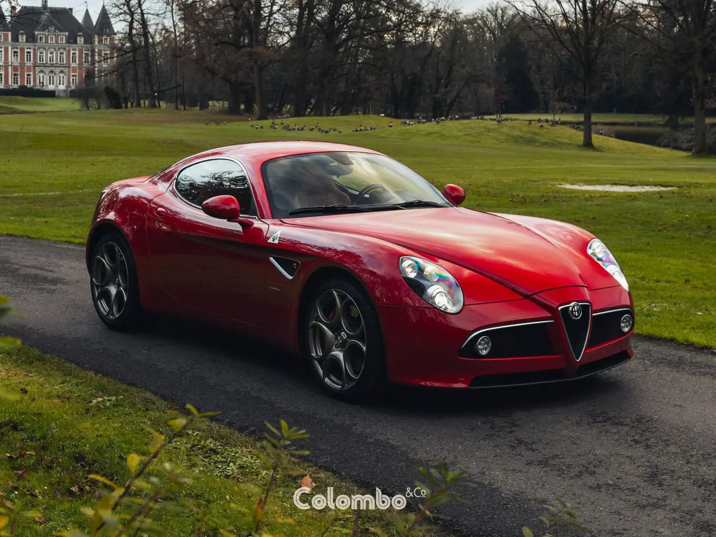 Alfa Romeo 8C Competizione - 1/2 with factory Schedoni interior Rot - 1