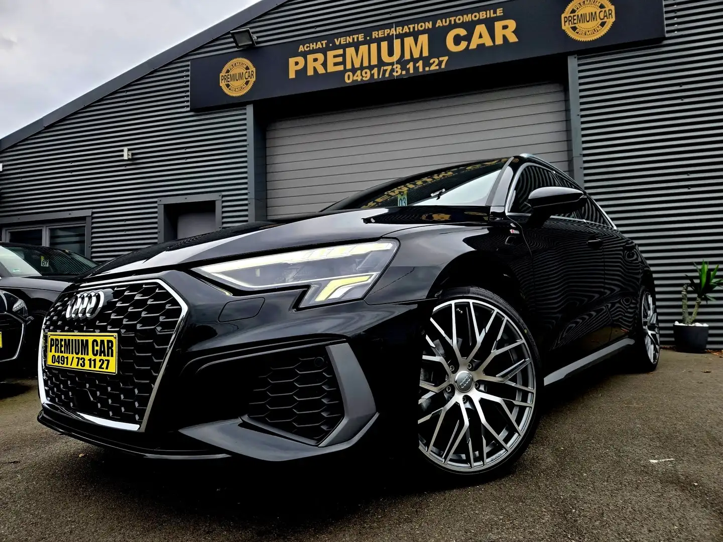 Audi A3 🔺A3*S-LINE*EXT*INTERIEUR* S tronic*MATRIX🔺 Noir - 1