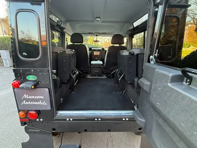 Land Rover Defender view 8