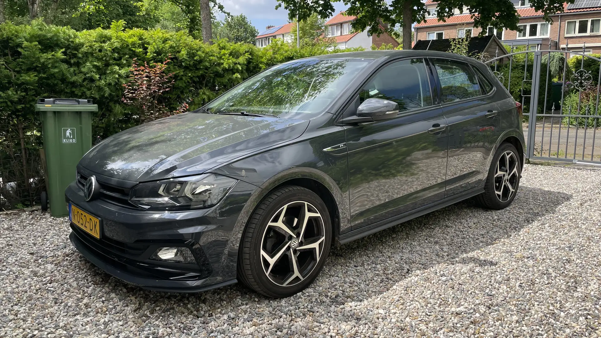 Volkswagen Polo 1.0 TSI Highline R-line Grijs - 1