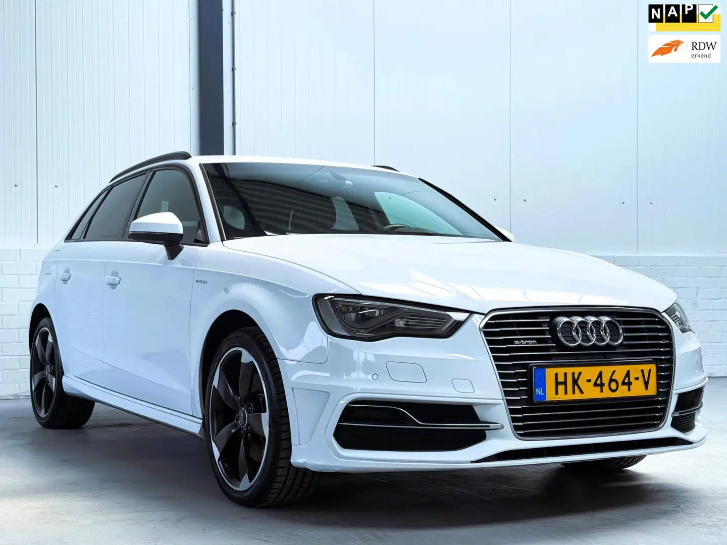Audi A3 Sportback 1.4 e-tron PHEV B&O|Keyless|18 INCH Wit - 1