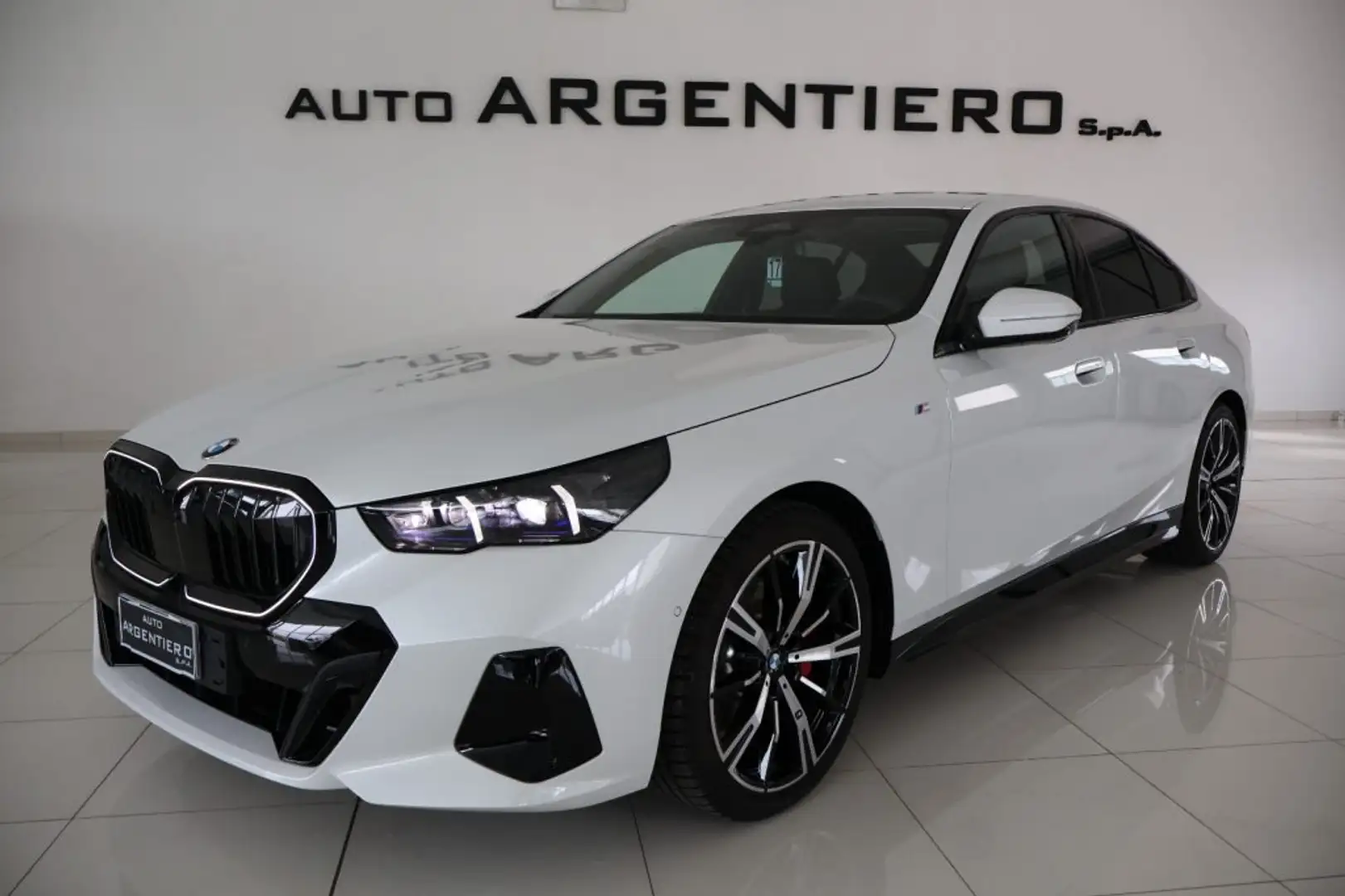BMW 520 d 48V xDrive Msport Pro nuova km 0!!!!!! Blanc - 1