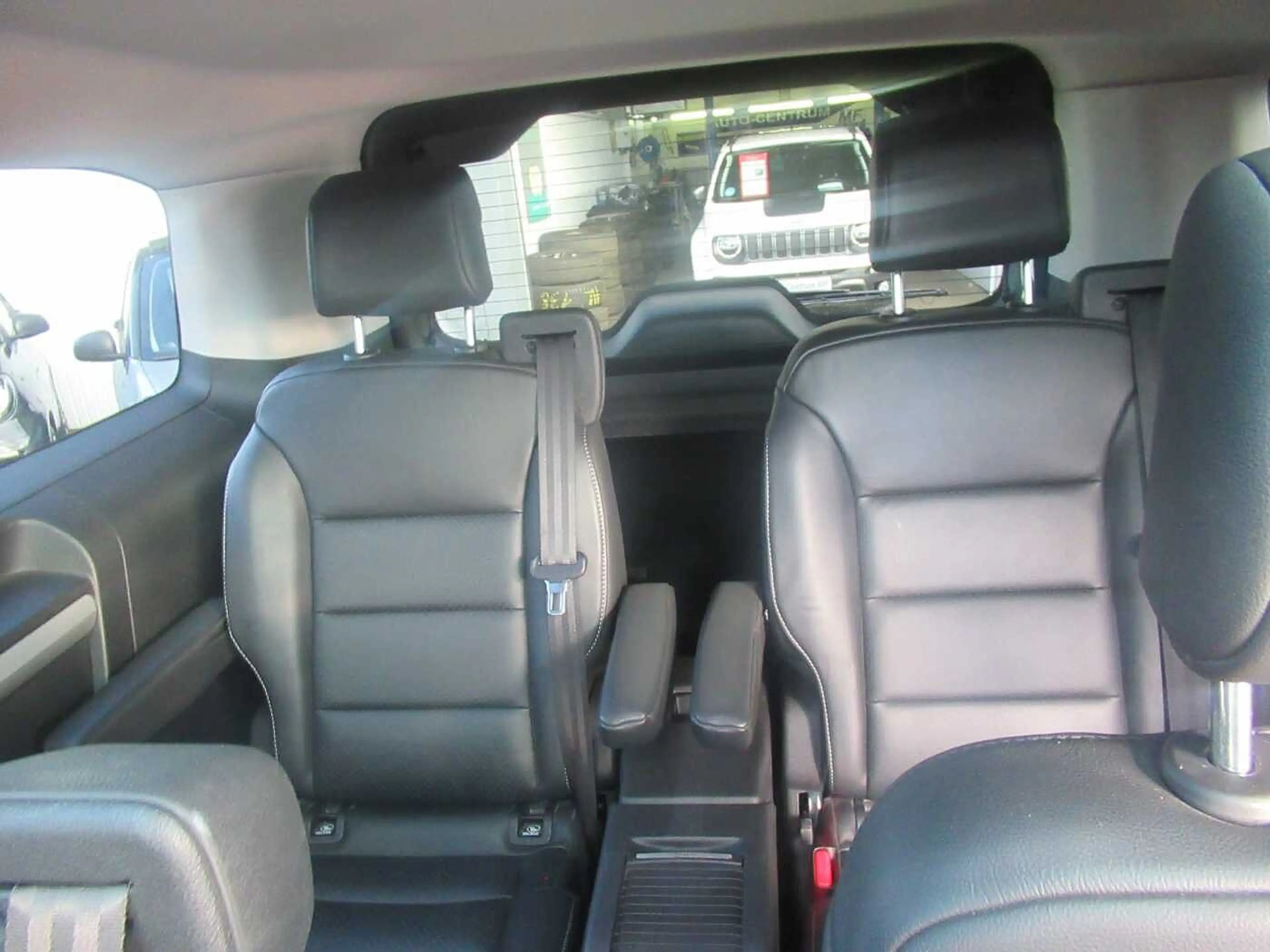 Citroen Spacetourer XL Business Lounge — photo 9