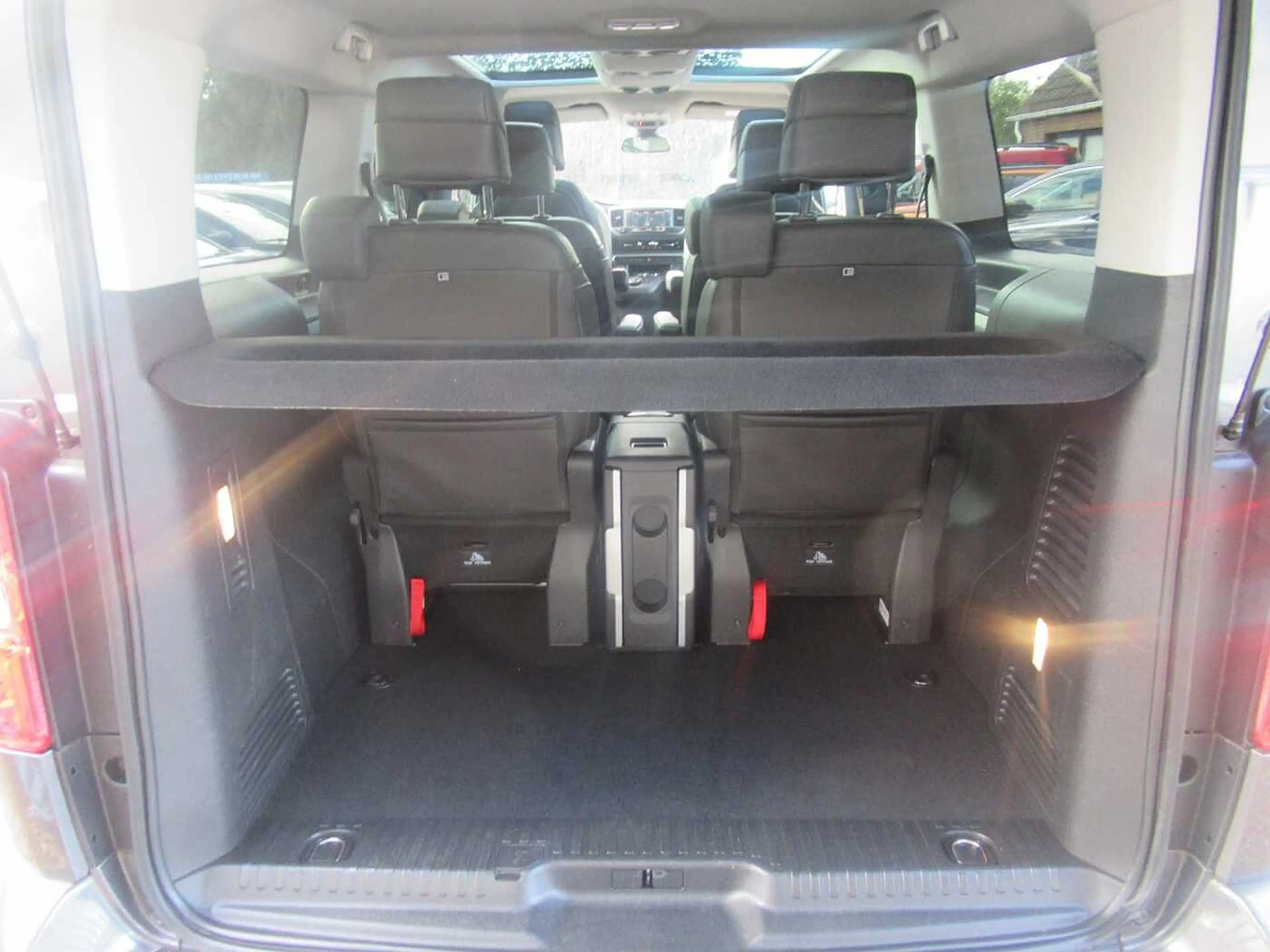 Citroen Spacetourer XL Business Lounge — photo 6
