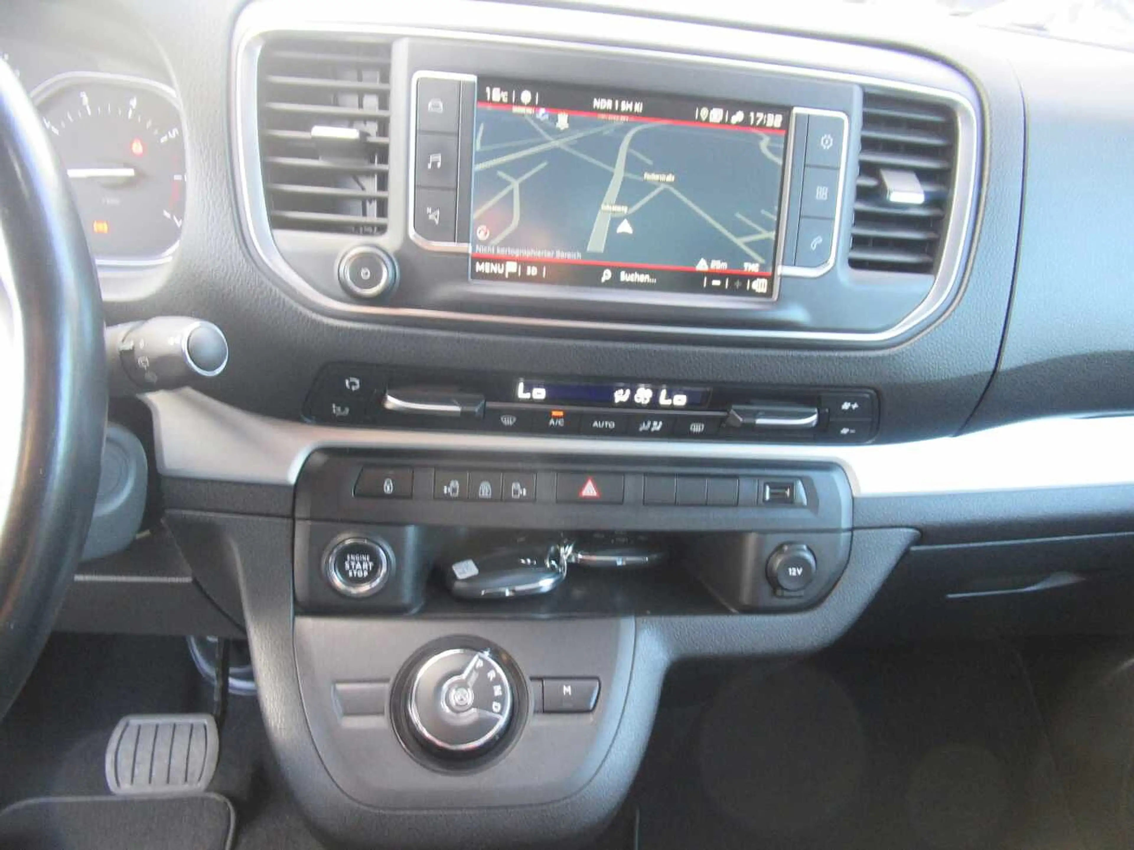 Citroen Spacetourer XL Business Lounge — photo 14