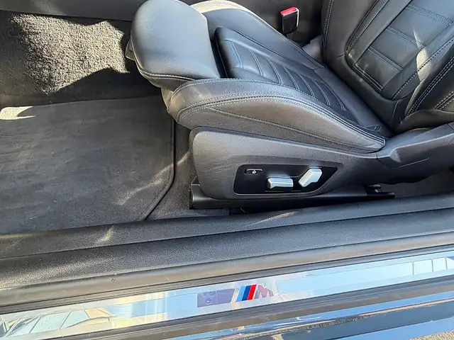BMW M4 40 i xDrive Cabrio G23 Ansicht 32