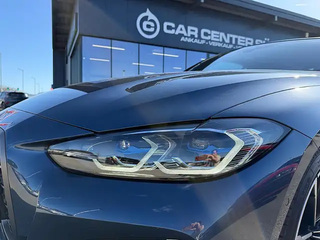 BMW M4 40 i xDrive Cabrio G23 Ansicht 16