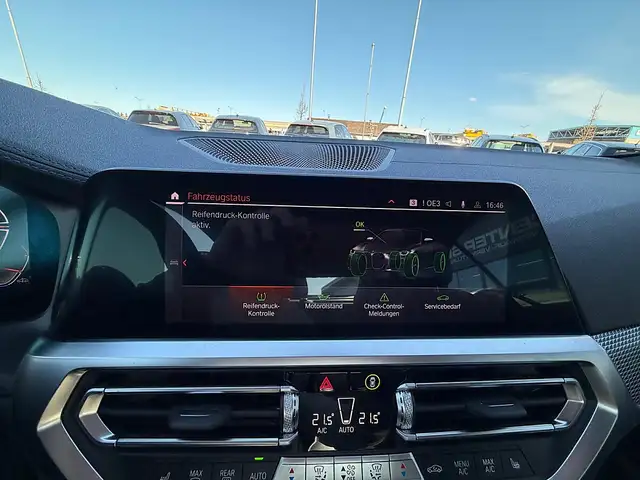 BMW M4 40 i xDrive Cabrio G23 Ansicht 21