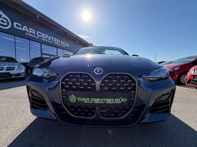 BMW M4 40 i xDrive Cabrio G23 Ansicht 10