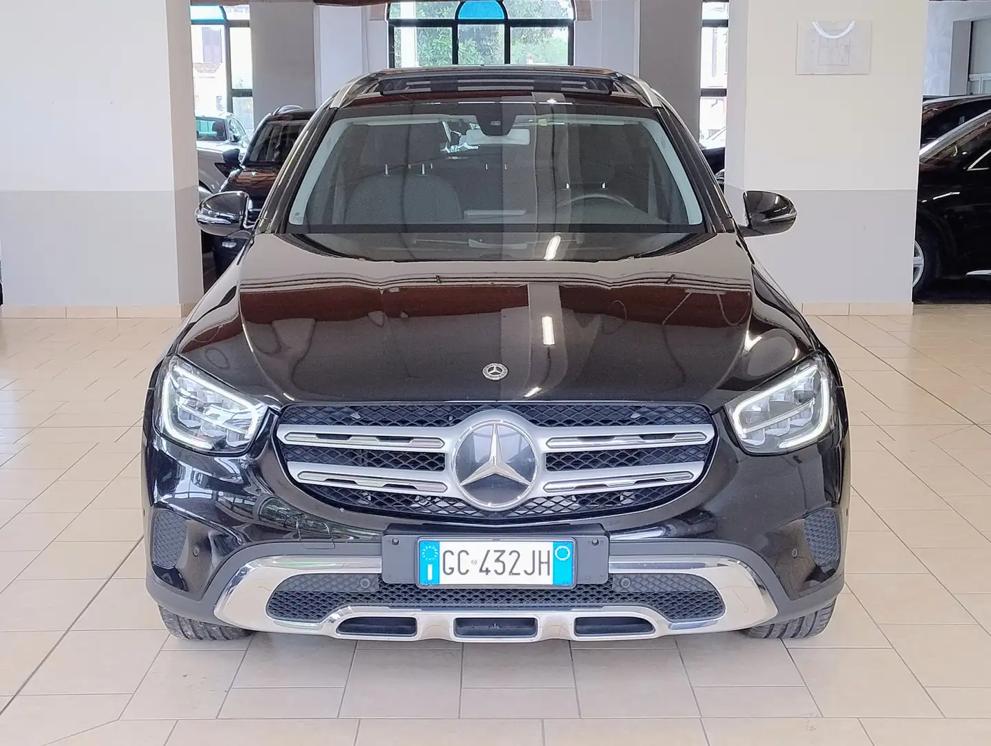 Mercedes-Benz GLC 220 d Sport 4matic auto TETTO CARPLAY LED DYNAMIC Nero - 2